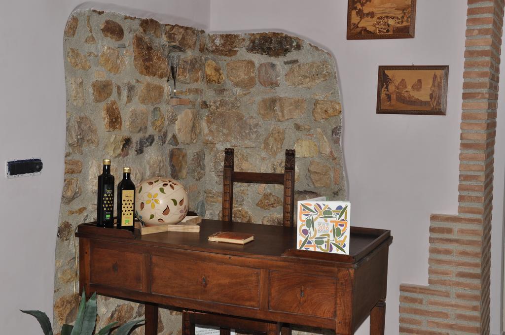 Agriturismo San Michele Paternopoli Buitenkant foto