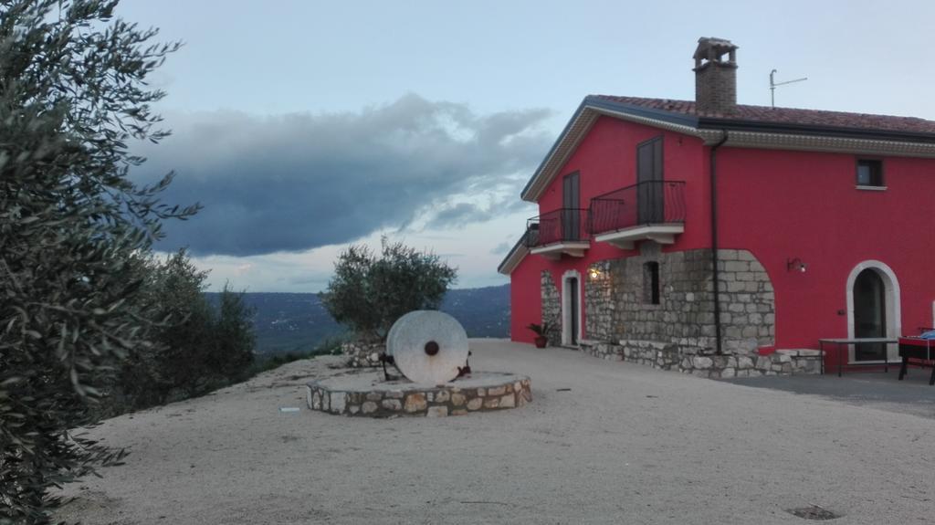 Agriturismo San Michele Paternopoli Buitenkant foto